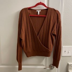 Rust/ burnt orange crop long sleeve shirt size medium